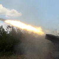 Russia resumes eastern Ukraine offensive and expands war aims