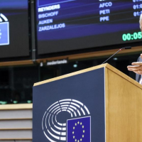 Brussels increases pressure on Warsaw over rule of law concerns