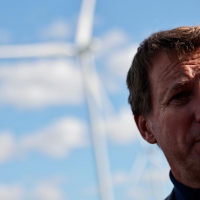 Voters worry over climate change. So why are the Greens polling badly?