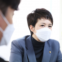 Gyeonggi governor hopeful takes issue with voting rights of Chinese permanent residents