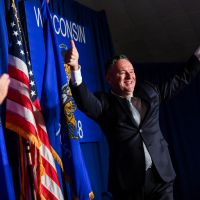 In close Wis. gov. race, Republican Tim Michels stays to the right. It may help him.