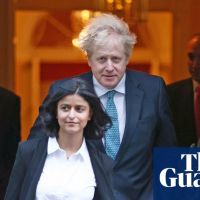 Friday briefing: Outgoing adviser skewers ‘scurrilous’ Johnson