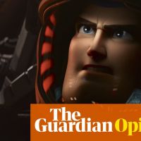 Same-sex cartoon kiss shock?! Rightwing outrage is light years from real world