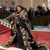 Lizzo's handling of offensive lyric a stark contrast to the 'Suck it up, snowflake' crowd