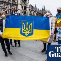 Monday briefing: Macron to meet Putin over Ukraine crisis