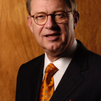 Barone: A tale of two airlifts