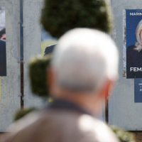 Competition intense as France set for second round of election