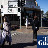 Undecided, uninterested, unsure: major parties vie to flip long-held seats of Reid and Parramatta