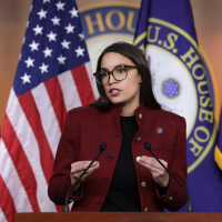 Why Amazon’s first-ever union isn’t thanking AOC