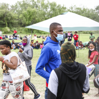 Judge Temporarily Blocks Texas Order Limiting Transportation of Illegal Aliens