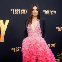 Sandra Bullock flip flops on ‘The Lost City’
