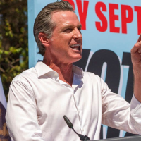 Newsom spotlights COVID, the issue that sparked the California recall, as he fights to save his job