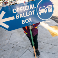 Incumbent Oregon District Attorneys Fend Off Well-Funded Progressive Challengers