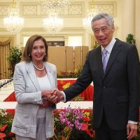 Pelosi Meets Singapore Leaders as China Ratchets Up Taiwan Tensions