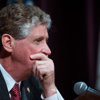 Governor McKee’s COVID-19 approval rating dips – The Boston Globe