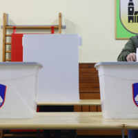Slovenia votes in tight parliamentary elections