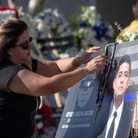 2 fallen El Monte officers honored as ‘brave men’ at vigil