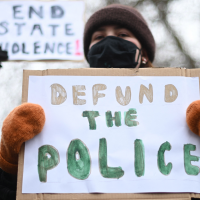 5 Minute Plus Wait-Time for 911 Calls in Portland Amid Staff Shortages, Efforts to Defund Police