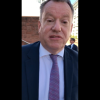 Brexit minister: UK ‘very concerned’ over kosher food threat to N. Ireland