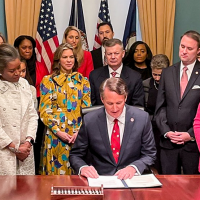 ‘A Very Strong Start’: Virginia Parents Applaud New Governor’s Focus on CRT, Education