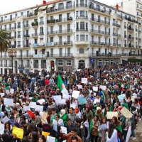 Former Algerian president dies at 84