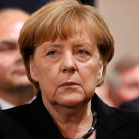 Social Democrats Narrowly Beat Merkel’s Bloc in German Vote