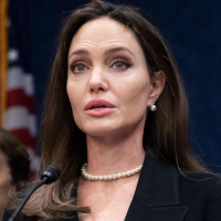 Angelina Jolie, senators announce path forward on Violence Against Women Act