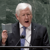 Russian Sanctions Target Canadian Premiers, Journalists, Military, Political Staff