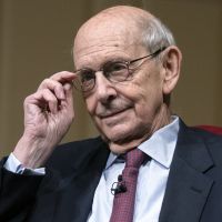 Retired Justice Stephen Breyer to Return to Harvard Law School Faculty