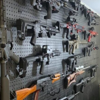 A deputy mayor in New York had a stash of weapons and fake FBI badges with his name and photo on them, feds say