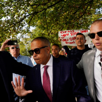 ‘This is not accidental’: Craig accuses Whitmer of preventing officers from ending protest