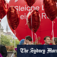 ‘Ja, ich will’: Swiss vote to legalise same-sex marriage