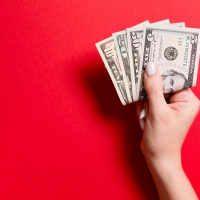 ‘Big 4’ salaries  —  New UBS family office head  —  Bloomberg terminal updates