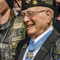 Woody Williams, last WWII Medal of Honor recipient, will lie in honor at U.S. Capitol