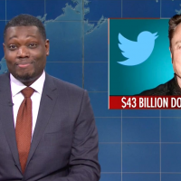 SNL’s Michael Che and Colin Jost Brutally Roast Elon Musk