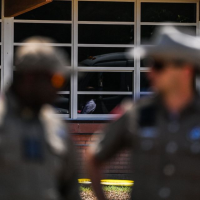 Uvalde police waited to go into school as Texas shooting unfolded