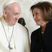 Nancy Pelosi meets with Pope Francis at Vatican after bishop urges prayer for her