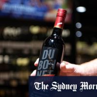 The Queen’s favourite ‘classy cocktail’ sells out in Dan Murphy’s, BWS