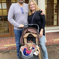 Republicans court growing conservative voter bloc: Colombian Americans