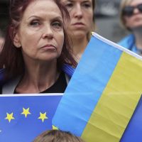 War-weary Ukrainians get morale boost from EU membership candidacy