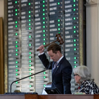 Texas Legislature Convenes Quorum, Ending Stalemate on Elections Bill
