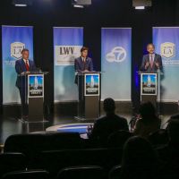 Caruso and Bass together onstage