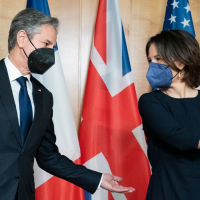 Top US, European diplomats hold talks on Ukraine crisis