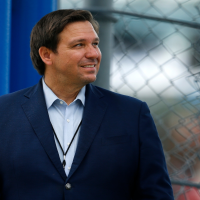 DeSantis pulls ahead of 2024 GOP pack as Florida’s Covid cases fall