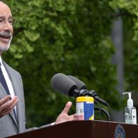Gov. Tom Wolf signs executive order expanding voter registration access for eligible voters