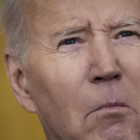 After mixed messaging on order lifting transit mask mandate, Biden passes the buck to the CDC on whether to appeal