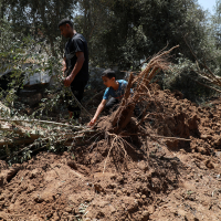 Israel retaliates for arson balloons with airstrikes on Gaza
