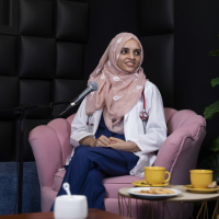 An Afghan refugee girl grew up to be a prize-winning doc  —  with a little help from dad