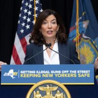War ignites between Gov. Kathy Hochul, NY judges over bail reform