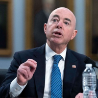 Democrats seek to reframe border debate: The Note